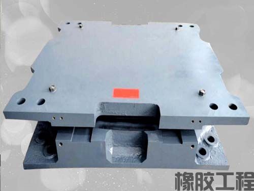 1-20022R1562R63.jpg